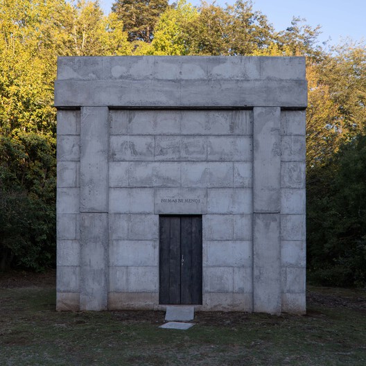 Pabellón MIEL  / Pezo von Ellrichshausen - Fotografía exterior, Concreto