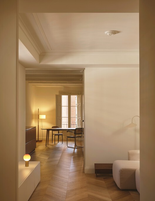 Casa Calma / Forma-i - fotografía de interiores, madera, sillas