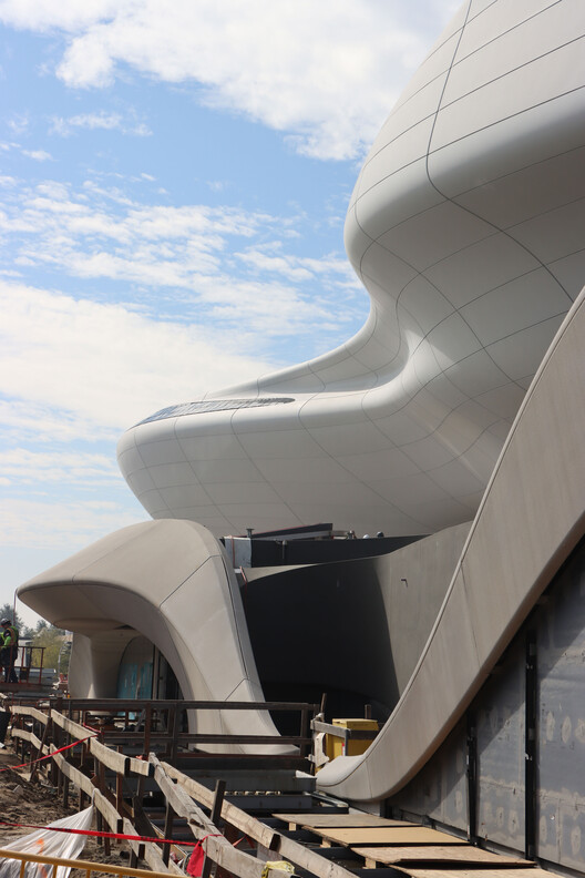 Lucas Museum of Narrative Art by MAD Architects Set to Open September 2026 in Los Angeles Lucas Museum of Narrative Art by MAD Architects Set to Open September 2026 in Los Angeles - Image 7 of 16