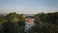 Sede Ser Headquarters / Atelier 77