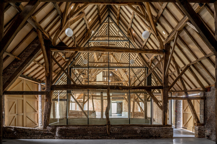 Los tipos obsoletos se revitalizan con 17 proyectos de reutilización adaptativa - Imagen 14 de 18