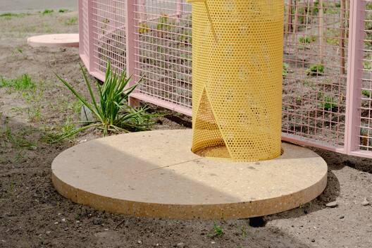 Beyond Human-Centered Architecture: Designing Spaces with Other Species Beyond Human-Centered Architecture: Designing Spaces with Other Species - Image 27 of 28