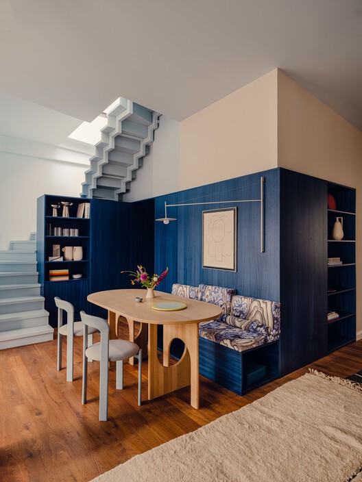 The Blue Box / Bruzkus Greenberg The Blue Box / Bruzkus Greenberg - Interior Photography, Wood, Lighting, Chair