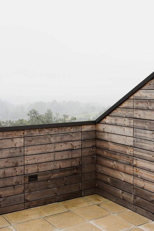 Casa em Besteiros / Rasura Arquitetos - Imagem 12 de 29