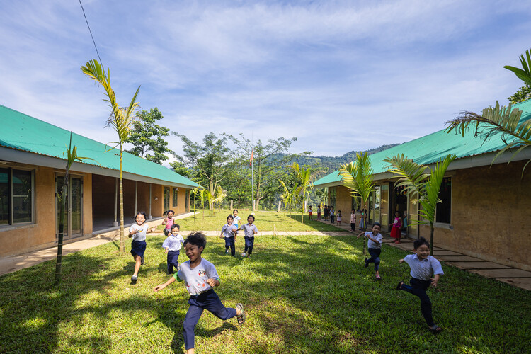 Escuela Nuoc Ui / VTN Architects - Fotografía de exteriores