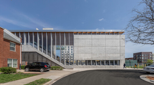 Damen Green Line Station / Perkins&Will Damen Green Line Station / Perkins&Will - Exterior Photography, Glass