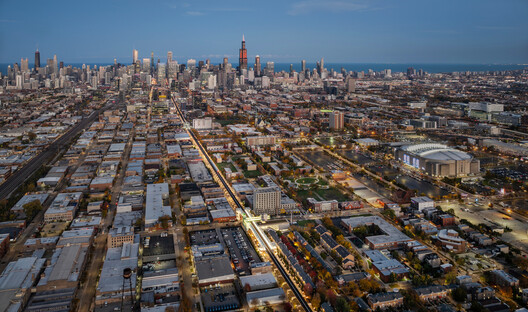 Damen Green Line Station / Perkins&Will Damen Green Line Station / Perkins&Will - Exterior Photography, Aerial View Photography, Cityscape
