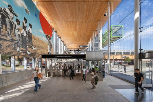 Damen Green Line Station / Perkins&Will Damen Green Line Station / Perkins&Will - Interior Photography