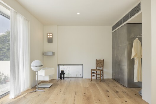 Atelier Jeumeu / COV Studio - Interior Photography, Wood, Lighting, Door, Chair