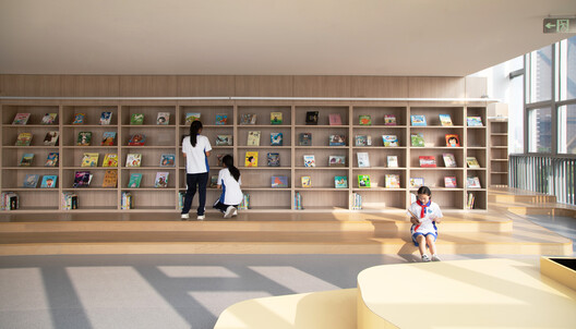 深圳市宝安中学（集团）第二实验学校 / 华阳国际 - 室内图, 壁橱, 隔断