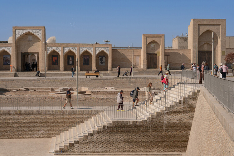 Bukhara Heritage District / waiwai - More Images