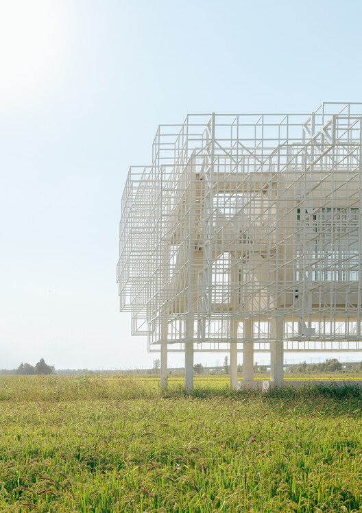 张北海市 / BUZZ 建筑事务所 - 建筑图