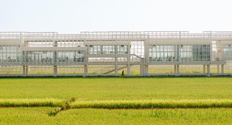 Manor Phantom Equipment/BUZZ/Büro Ziyu Zhuang - Fotos de aparición