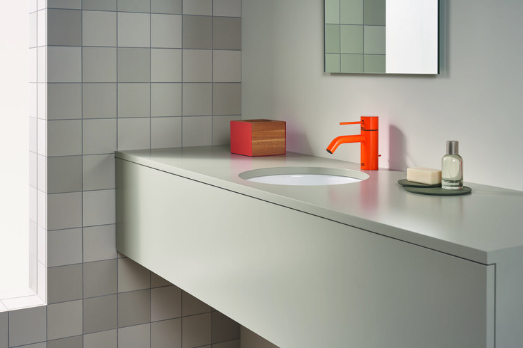 Where Every Centimeter Counts: How Tiny Bathrooms Inform Spatial Design  - Image 11 of 14