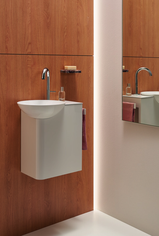 Where Every Centimeter Counts: How Tiny Bathrooms Inform Spatial Design  - Image 12 of 14