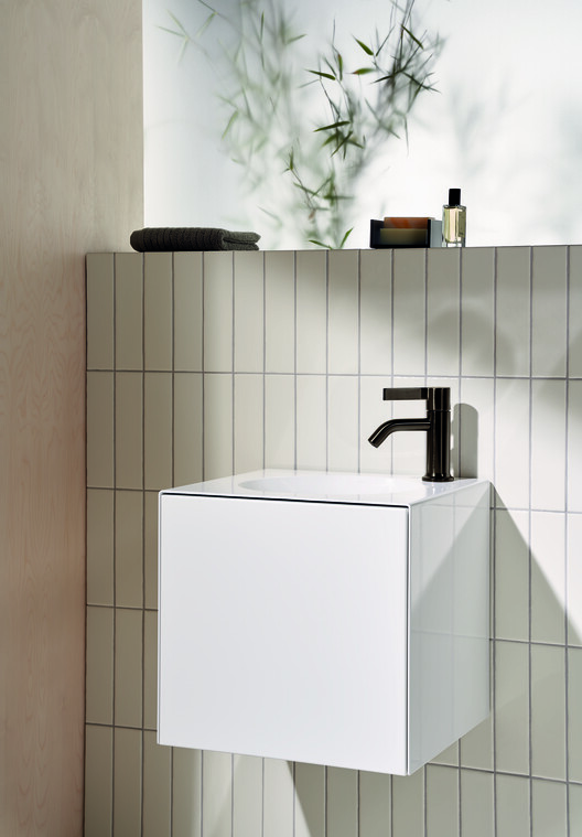 Where Every Centimeter Counts: How Tiny Bathrooms Inform Spatial Design  - Image 14 of 14