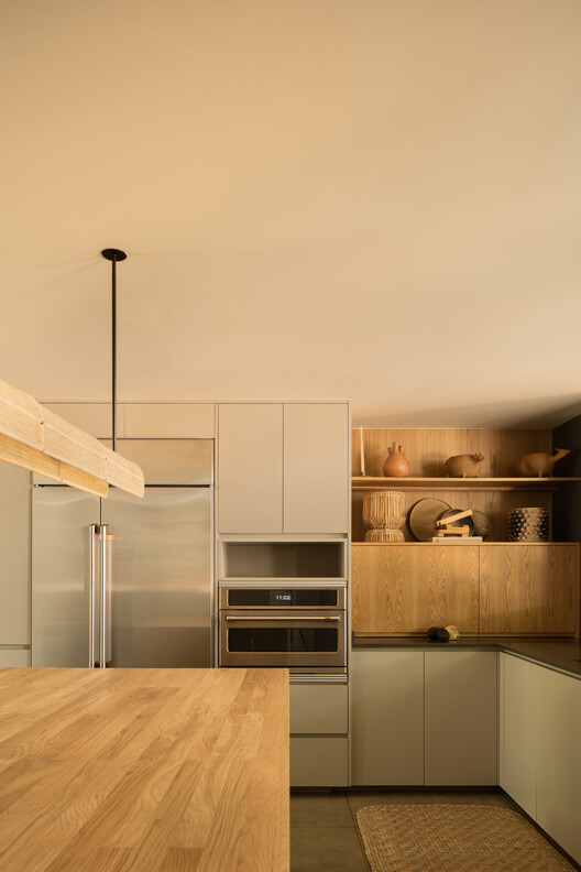 Casa Juan Cano I / PPAA - fotografía de interiores, cocina, madera, encimeras, iluminación