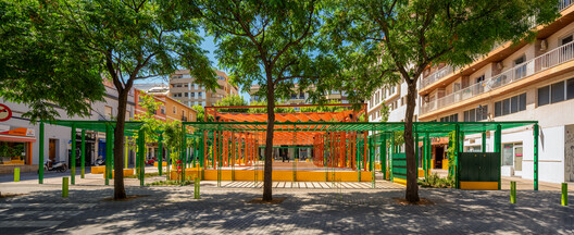 Plaza María Hervás en el Centro Histórico de Dénia, Comunidad Valenciana / DVCH DeVillarCHacon - Imagen 5 de 23