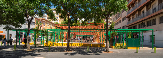 Plaza María Hervás en el Centro Histórico de Dénia, Comunidad Valenciana / DVCH DeVillarCHacon - Imagen 11 de 23