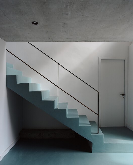 House Z / Benoit Rotteleur Architecte House Z / Benoit Rotteleur Architecte - Interior Photography, Stairs, Handrail, Concrete