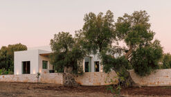 House in the Ostuni Countryside / Tela Architettura