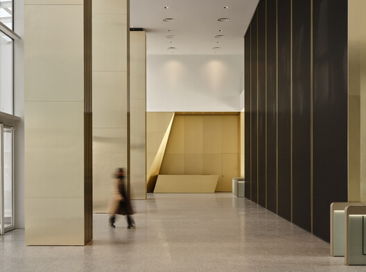 BCP Tower / Groupe3 Architectes + Atelier Rachid Andaloussi BCP Tower / Groupe3 Architectes + Atelier Rachid Andaloussi - Image 5 of 21