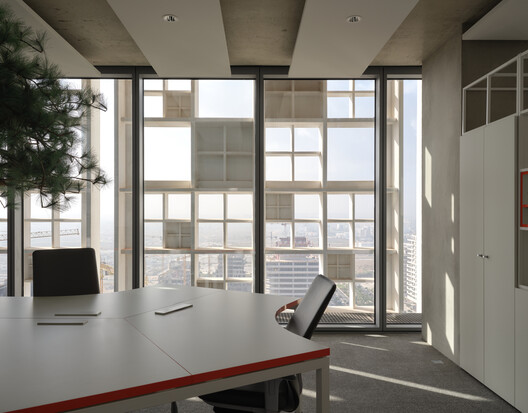 BCP Tower / Groupe3 Architectes + Atelier Rachid Andaloussi BCP Tower / Groupe3 Architectes + Atelier Rachid Andaloussi - Interior Photography, Glass, Chair