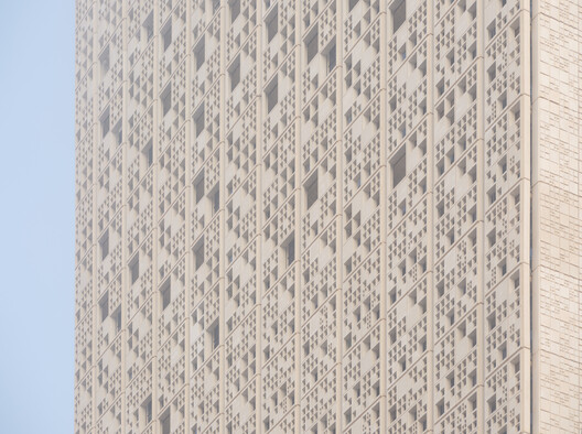 BCP Tower / Groupe3 Architectes + Atelier Rachid Andaloussi BCP Tower / Groupe3 Architectes + Atelier Rachid Andaloussi - Exterior Photography