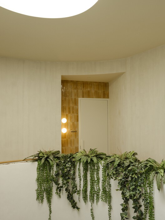 La Seigneurie Funeral Home / ultralocal architectes La Seigneurie Funeral Home / ultralocal architectes - Interior Photography