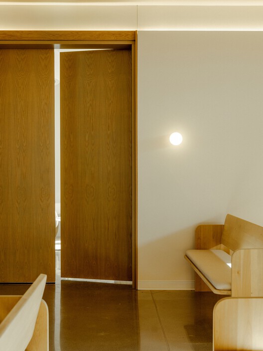 La Seigneurie Funeral Home / ultralocal architectes La Seigneurie Funeral Home / ultralocal architectes - Interior Photography, Wood, Door, Lighting