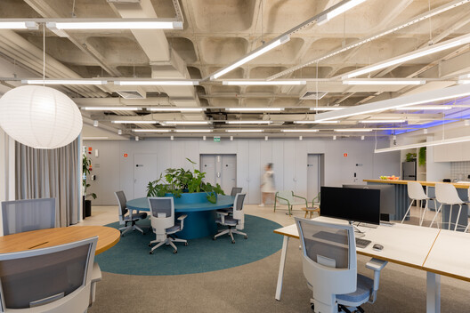 5 Escritórios latino-americanos de arquitetura conquistam o Best of Region no Design Awards 2025 da Shaw Contract - Imagem 4 de 10