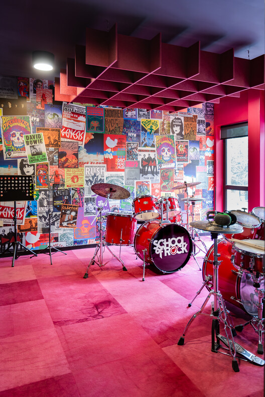 5 Escritórios latino-americanos de arquitetura conquistam o Best of Region no Design Awards 2025 da Shaw Contract - Imagem 10 de 10