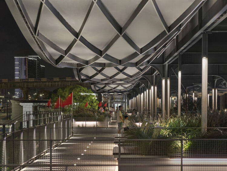 渔家灯火：由堤而生的江畔风景场 / 同济·原作设计工作室 - 室内图, 玻璃, 钢