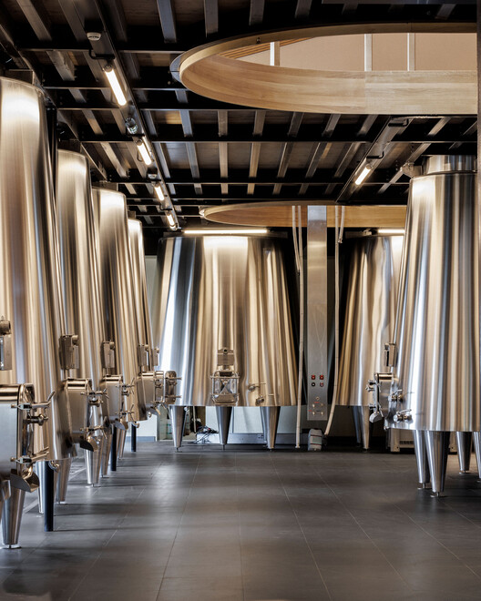 Chateau Cantemerle Winery / BPM Architectes Chateau Cantemerle Winery / BPM Architectes - Image 4 of 19