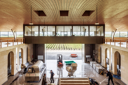 Chateau Cantemerle Winery / BPM Architectes Chateau Cantemerle Winery / BPM Architectes - Interior Photography, Kitchen
