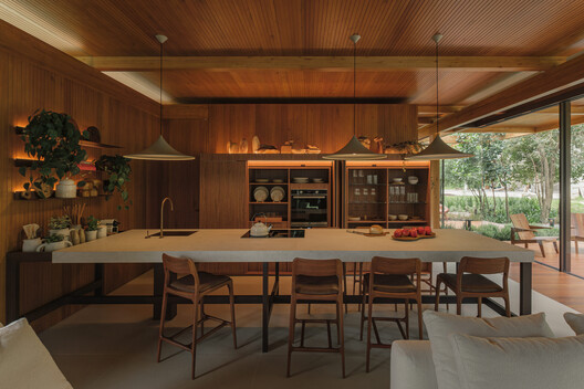 Casa Scheid 120 / NV Arquitetura - Fotografía interior, Comedor, Madera, Sillas