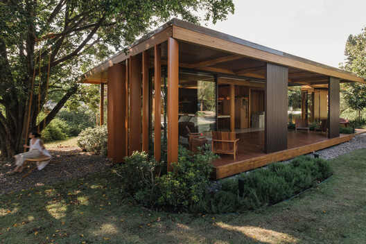 Casa Scheid 120 / NV Arquitetura - Fotografía exterior, Madera, Puerta, Jardín