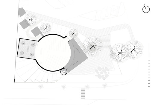 Capilla San Juan Pablo II / Grupo Arquitech - Imagen 13 de 19