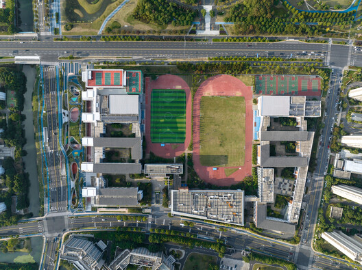 昆山实验小学改扩建及其西侧城市基础设施多系统复合项目 / 阿科米星建筑设计事务所 - 建筑图, 城市, 鸟瞰图