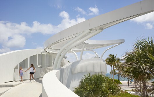 Parque DC Alexander/ Brooks + Scarpa Architects - Imagem 12 de 33