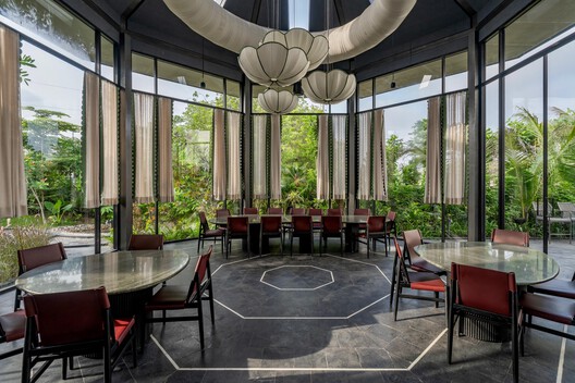 Varanda do K / Hiren Patel Architects + Design - Imagem 6 de 31