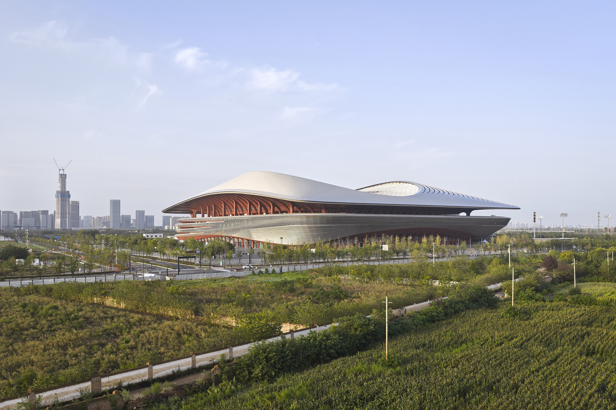 Xi'an International Football Center / Zaha Hadid Architects + iDEA + AISA