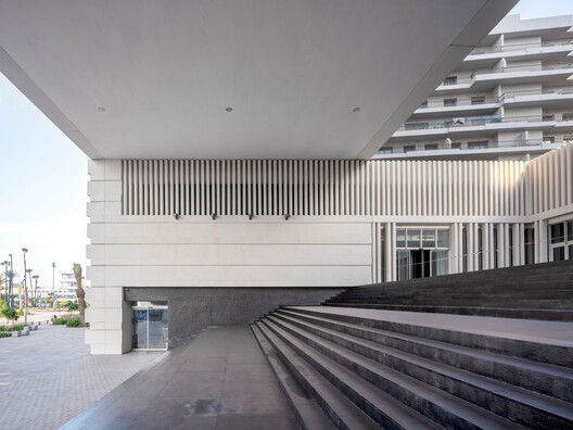 Casablanca Finance City Cube Tower  / OUALALOU+CHOI - Image 4 of 13