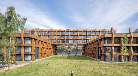 Royal Thai Embassy / OUALALOU+CHOI  - Image 5 of 13