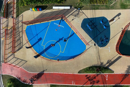 Parque Linear de Doca / Natureza Urbana - Imagen 15 de 27