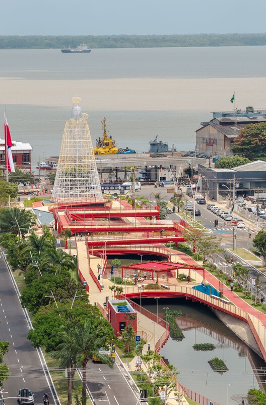 Parque Linear de Doca / Natureza Urbana - Imagen 7 de 27