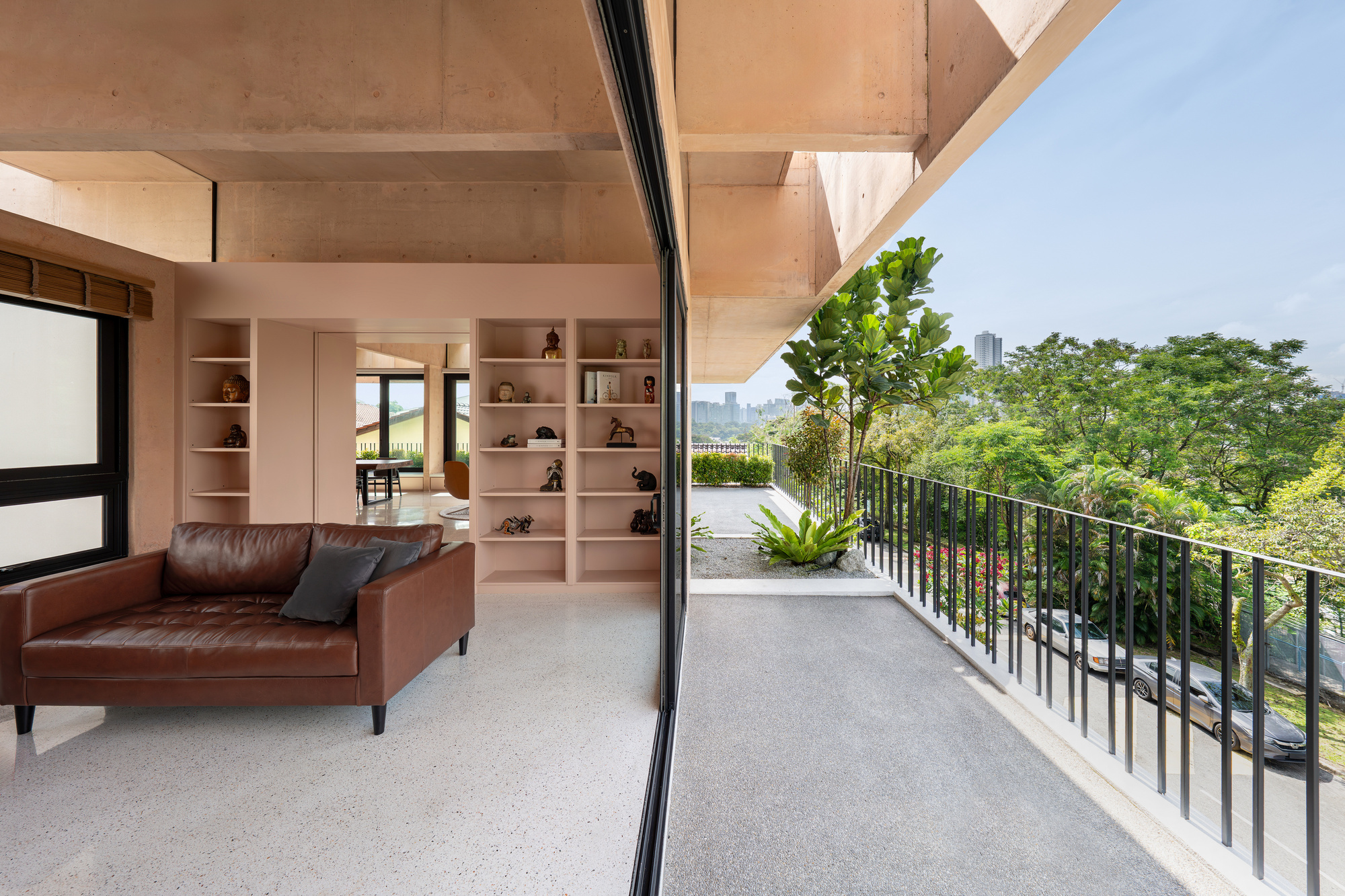 Gallery of Armoua House / Fabian Tan Architect - 19