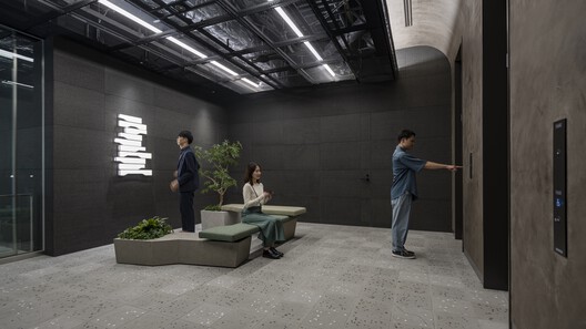 Front Place Chiyoda Ichibancho / Mitsubishi Jisho Design Inc. - Interior Photography, Living Room, Chair