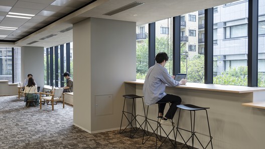 Front Place Chiyoda Ichibancho / Mitsubishi Jisho Design Inc. - Interior Photography, Table, Chair, Glass