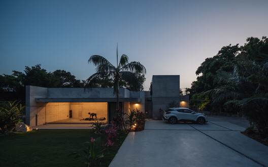 INHERIT - House that Carries Forward Memory / CLAIR archi lab Co., Ltd. - Exterior Photography, Concrete